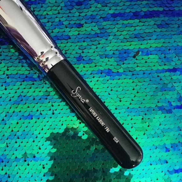 ❌TRADED❌ Sigma F86 tapered kabuki concealer brush - Picture 2 of 4